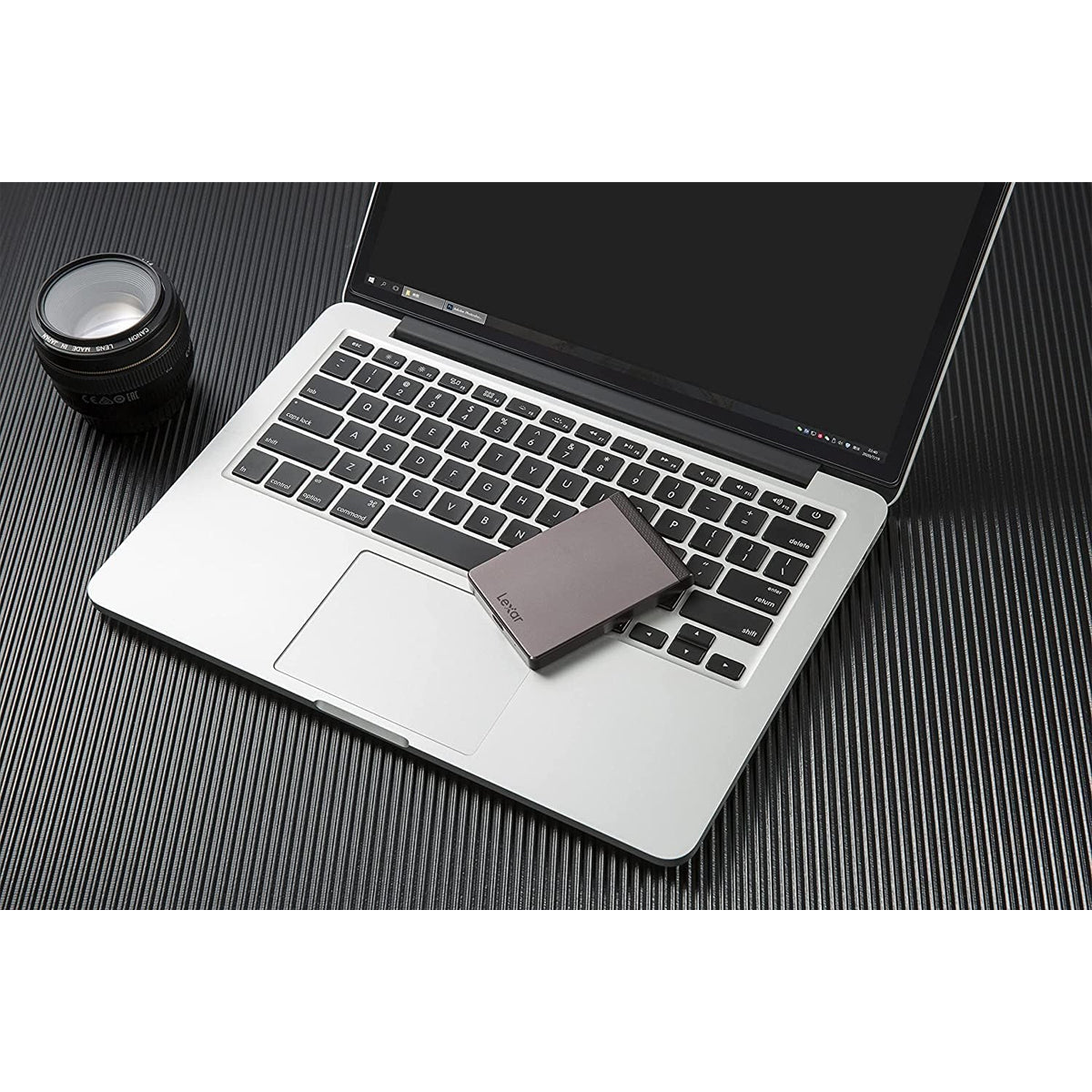 Lexar SL200 1TB USB 3.1 Type-C Portable External SSD