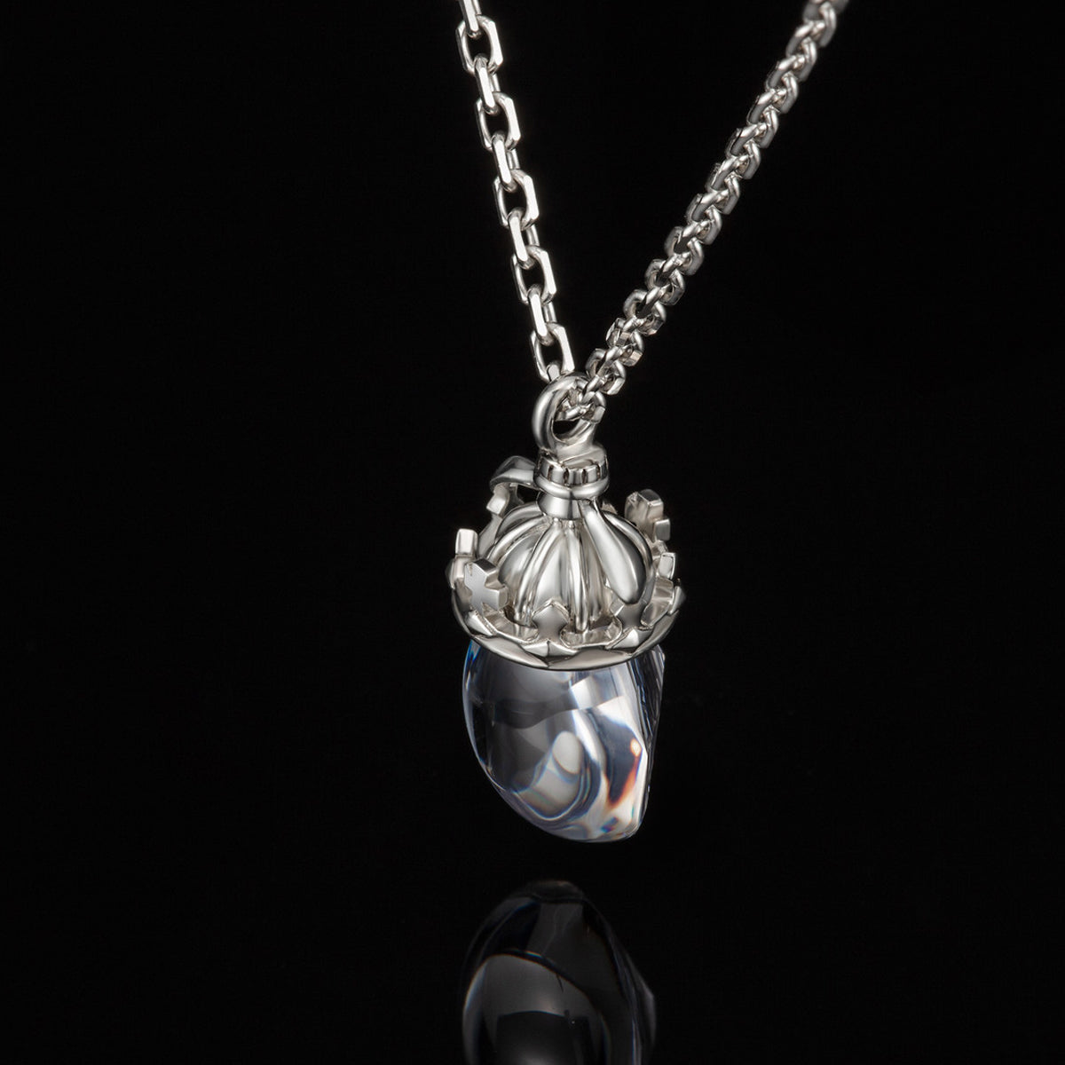 Final Fantasy IX Silver Necklace - Garnet | DataBlitz