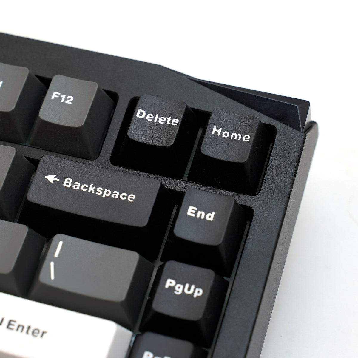 Akko Mineral 01 VIA Black & Silver Aluminum Curved Design Case Multi-Mode RGB Hot-Swappable Mechanical Keyboard