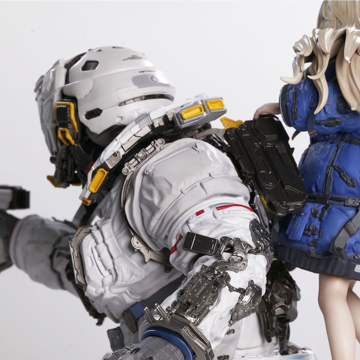 Capcom Figure Builder Creator's Model Pragmata Hugh & Diana