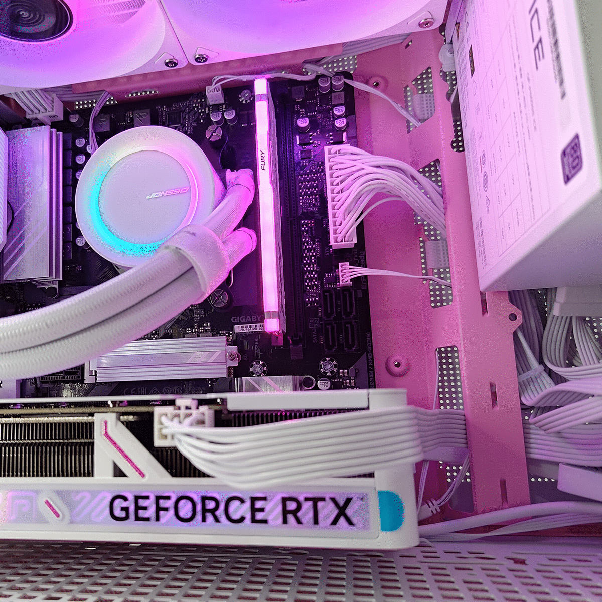 Sigma Z20 Pink/White Desktop Gaming PC | DataBlitz