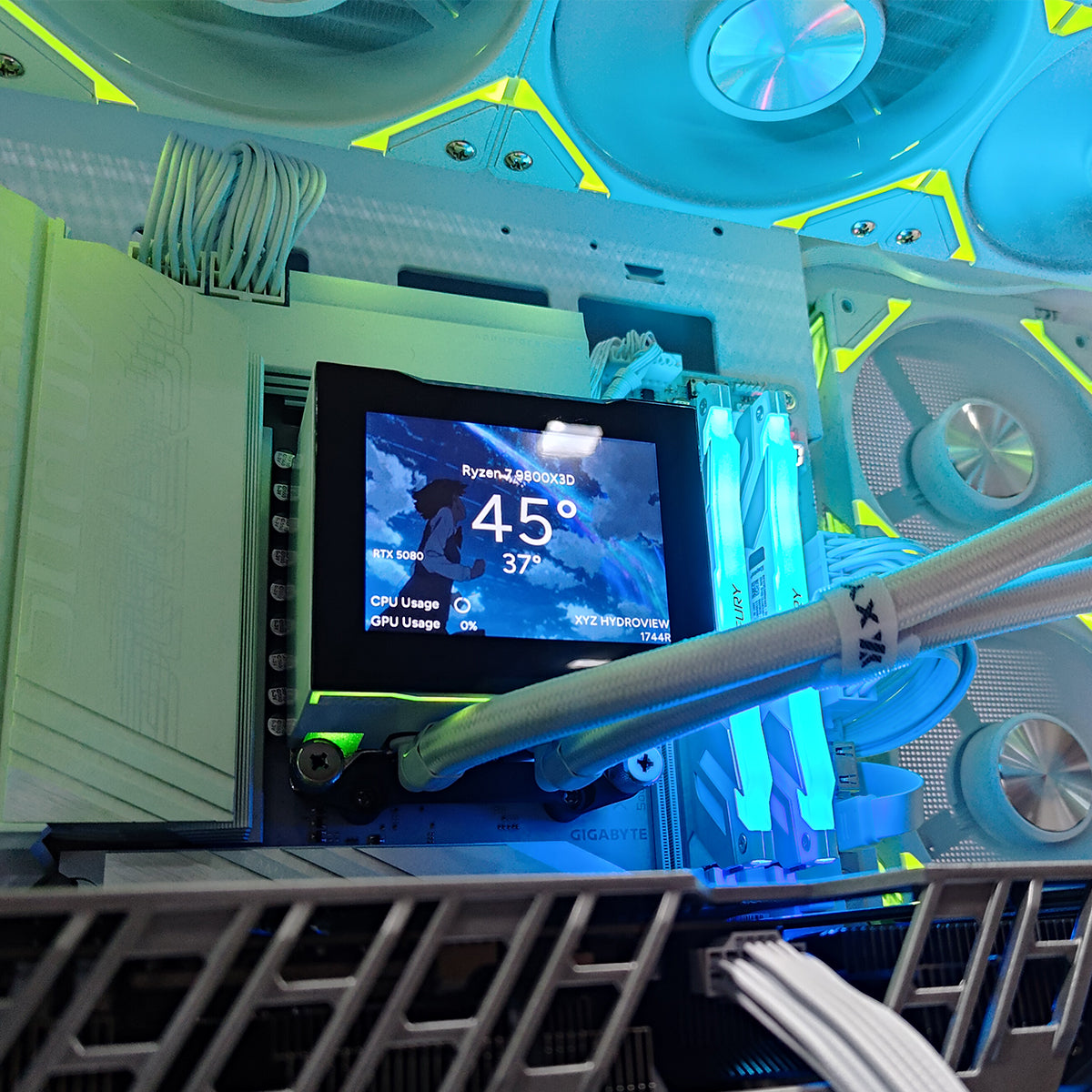 Ultra Quantum White Desktop Gaming PC