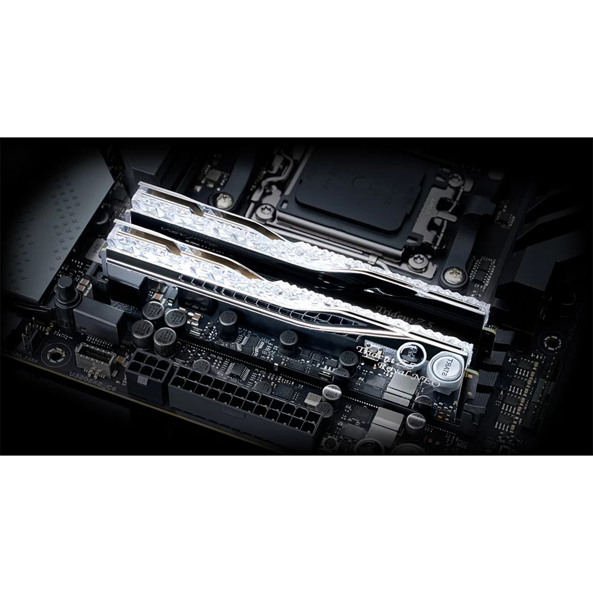 G.Skill Trident Z5 Royal Neo DDR5 48GB (2x24GB) 6000 MT/s CL28-36-36-96 1.35V AMD EXPO Desktop Memory 
