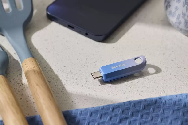 SanDisk Creator 256GB USB 3.2 Gen 1 400MB/s Read USB-C Flash Drive