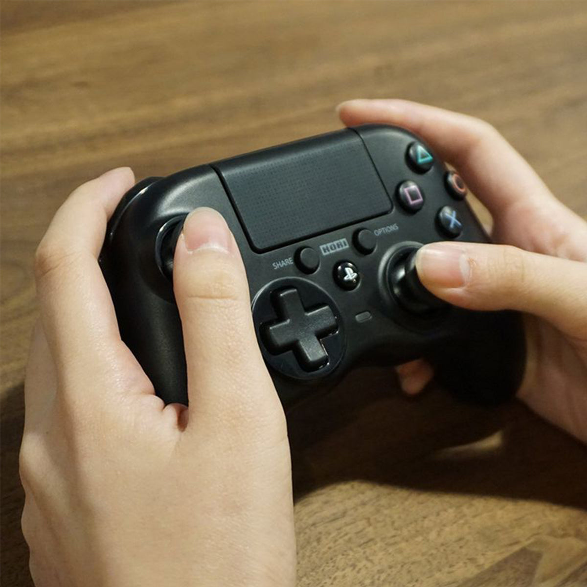 PS4 Hori Onyx Wireless Controller Black (PS4-106E) EU