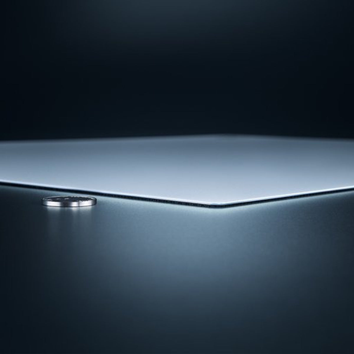 Razer Atlas Pro Ultra-Thin Premium Tempered Glass Gaming Mouse Mat (White)
