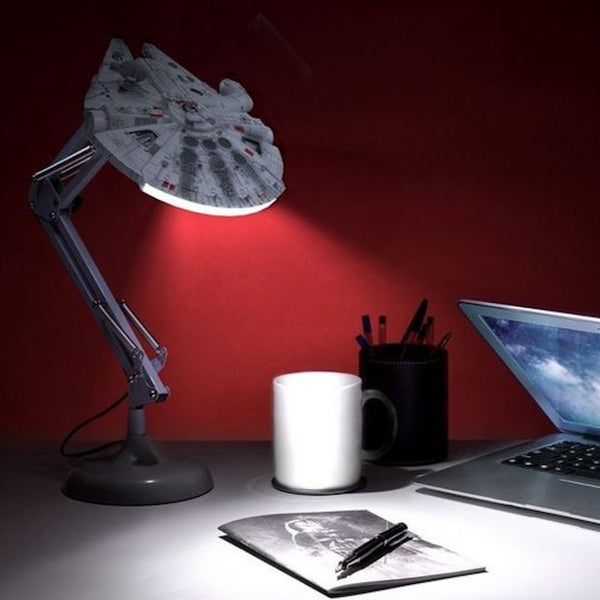 Paladone Star Wars Millenium Falcon Posable Desk Light V3 (PP5056SWV3) | DataBlitz