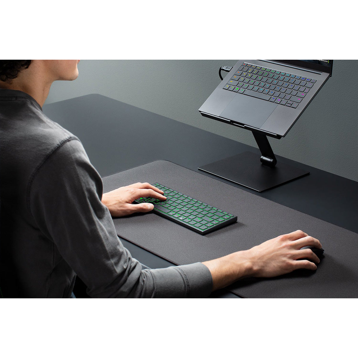 Razer Joro RGB Portable Wireless Gaming Keyboard for PC /MAC/ Steam Deck/ Mobile