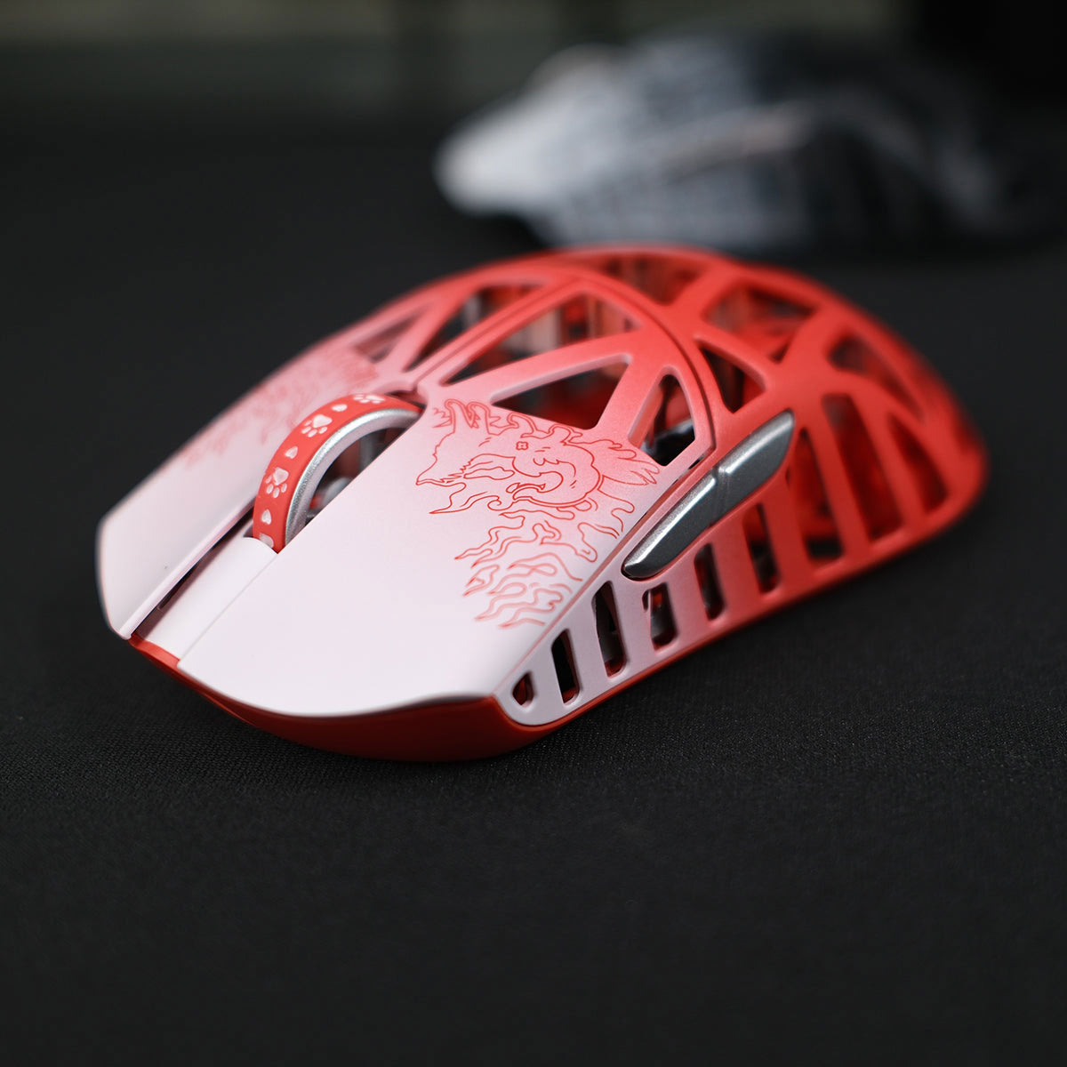 Fabulous Beasts X WLmouse Beast X 8K Lightweight Magnesium Alloy Gaming Mouse