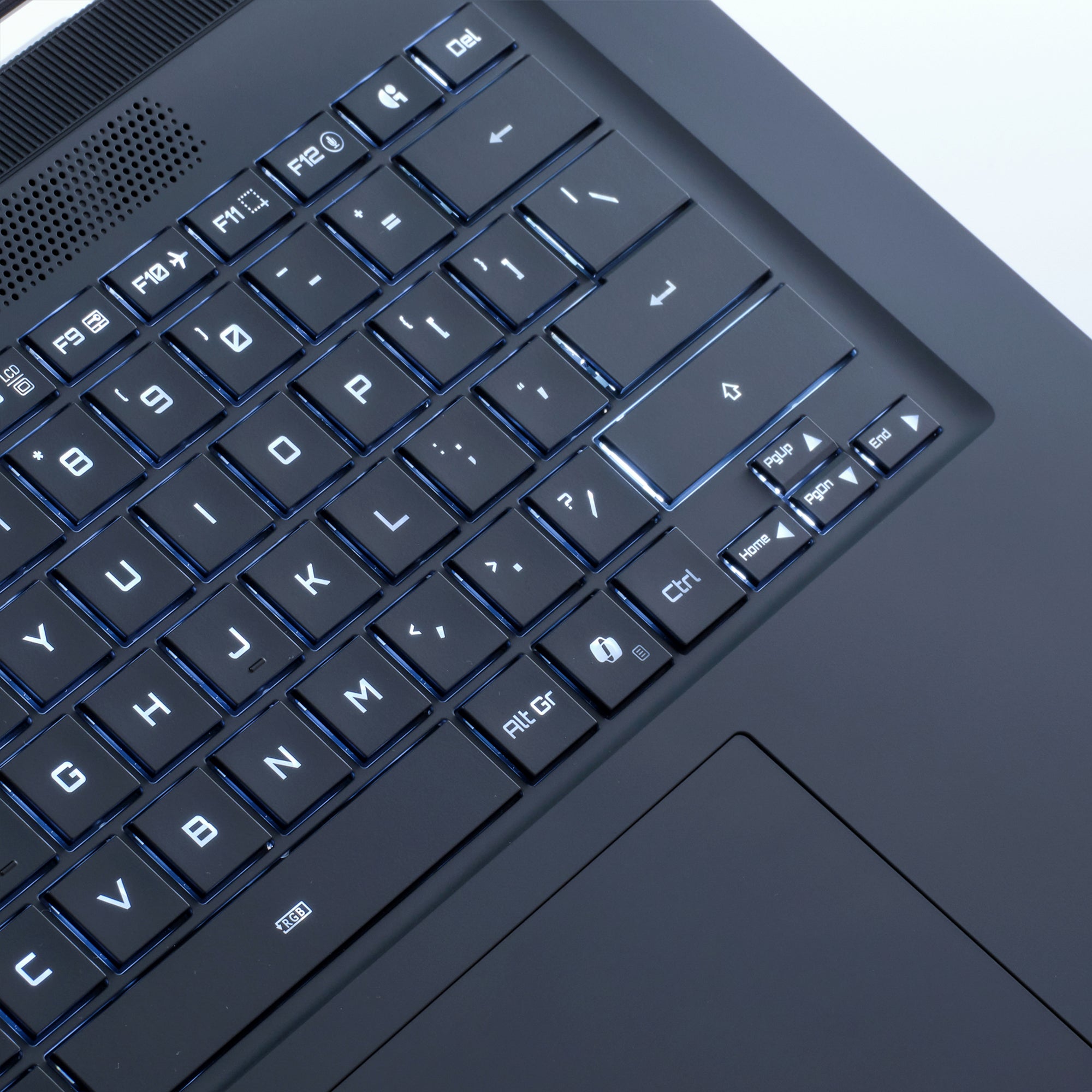 Gigabyte Aero X16 1WH93PHC94AH Copilot+ PC Laptop (Gray) | DataBlitz