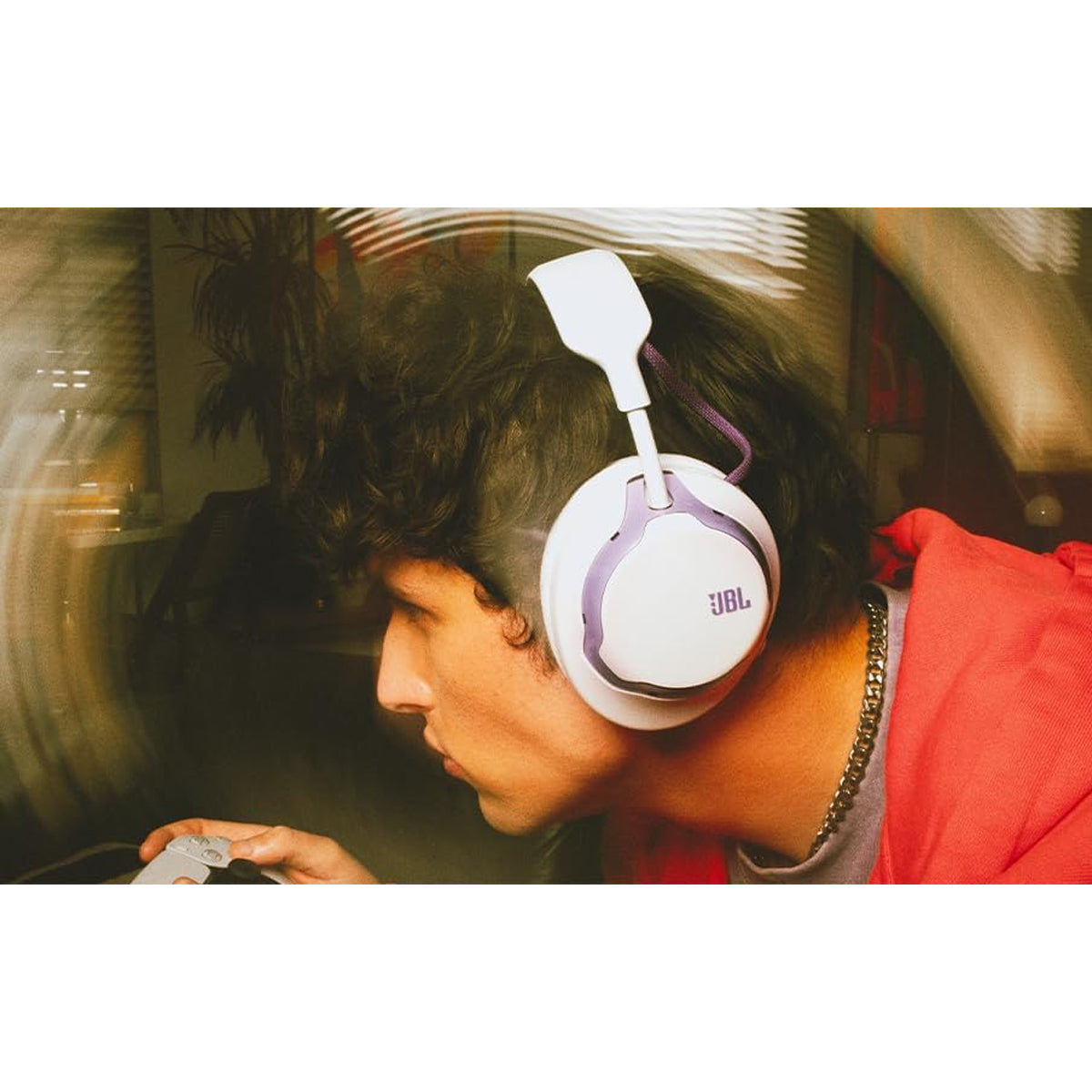 JBL Quantum 650 Wireless Multi-platform Gaming Headset