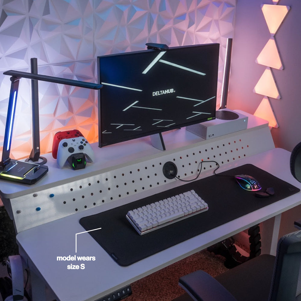 Deltahub Gaming Desk Pad