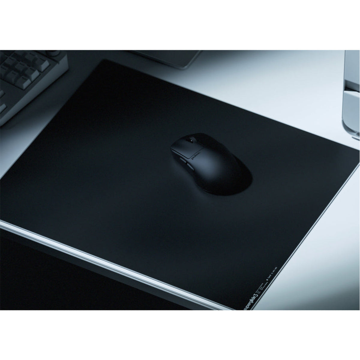 Pulsar Superglide 3 Premium Glass Mousepad (Black) | DataBlitz
