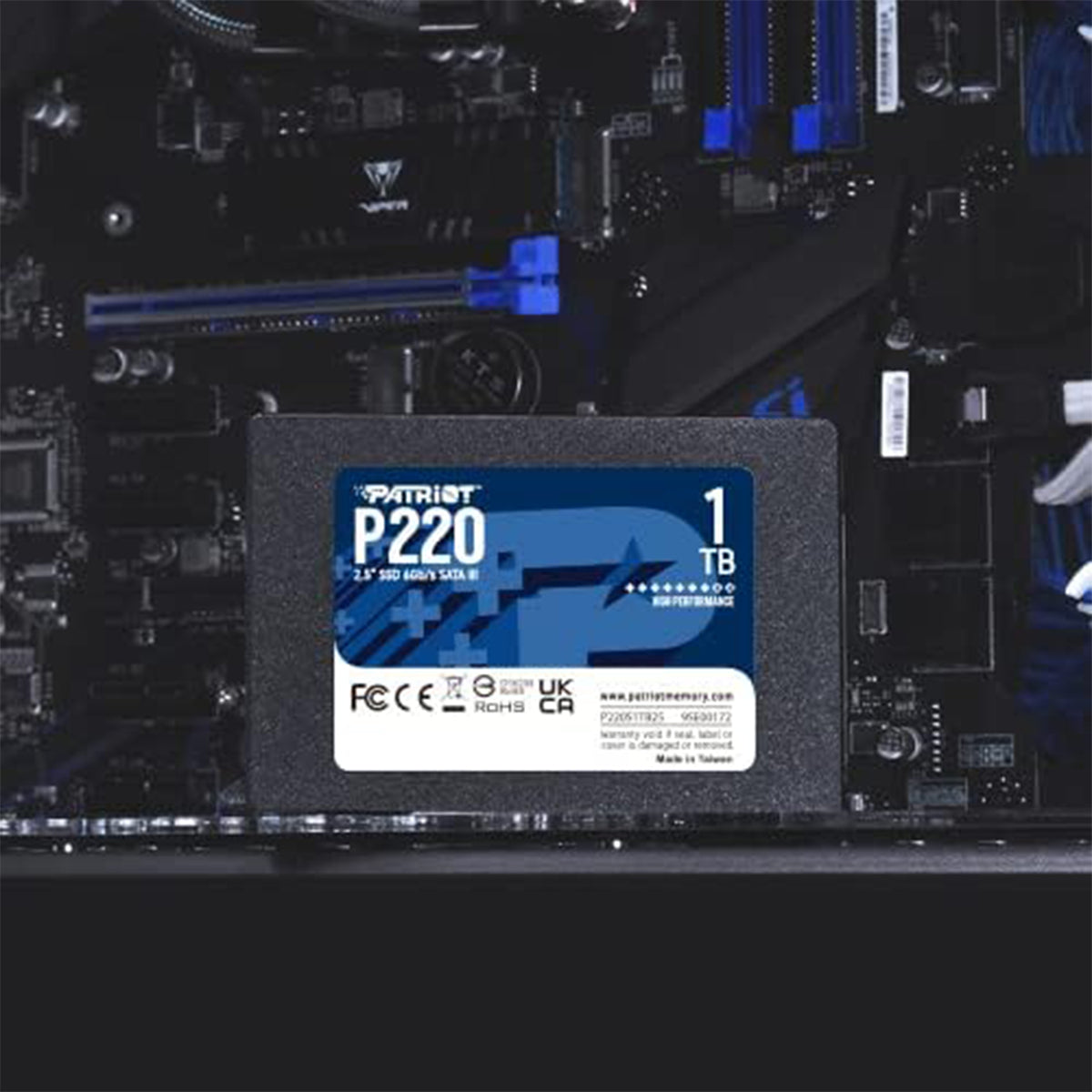 Patriot P220 2.5" 550MB/s Read/ 500MB/s Write SATA III SSD