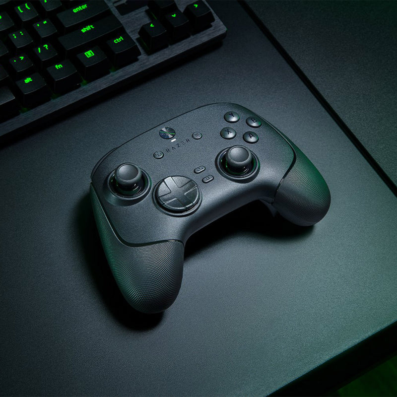 Razer Wolverine V3 Pro 8K PC Wireless eSports Controller for PC (Black)