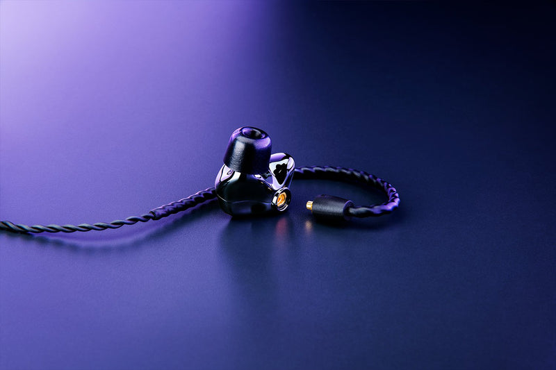 Razer Moray Ergonomic In-Ear Monitor for All-Day Streaming