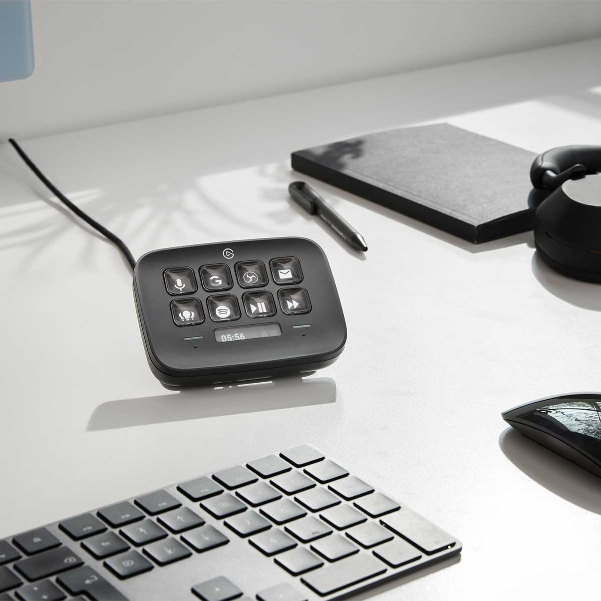 Elgato Stream Deck Neo | DatabBitz