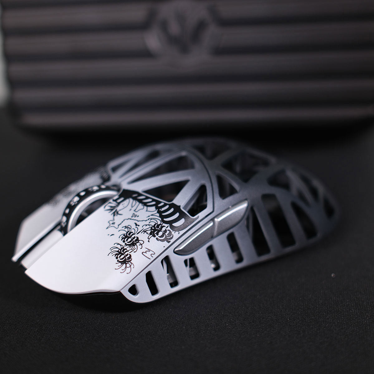 Fabulous Beasts X WLmouse Beast X 8K Lightweight Magnesium Alloy Gaming Mouse