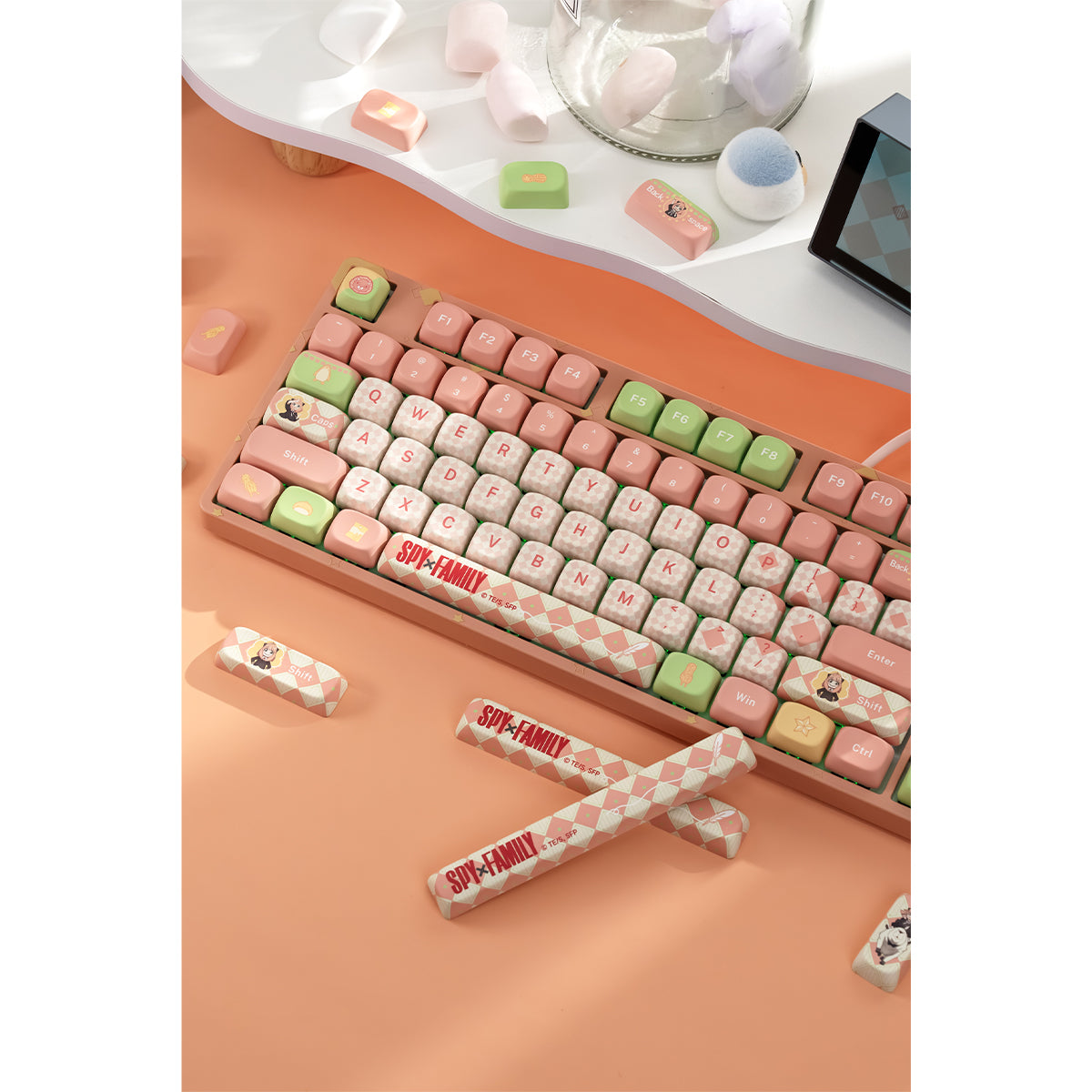 Akko Spy x Family 5108B Plus Multi-Mode RGB Hot-Swappable