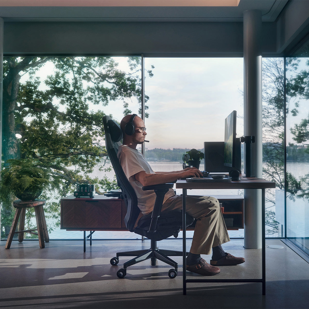 Fractal Design Refine Gaming Chair | DataBlitz