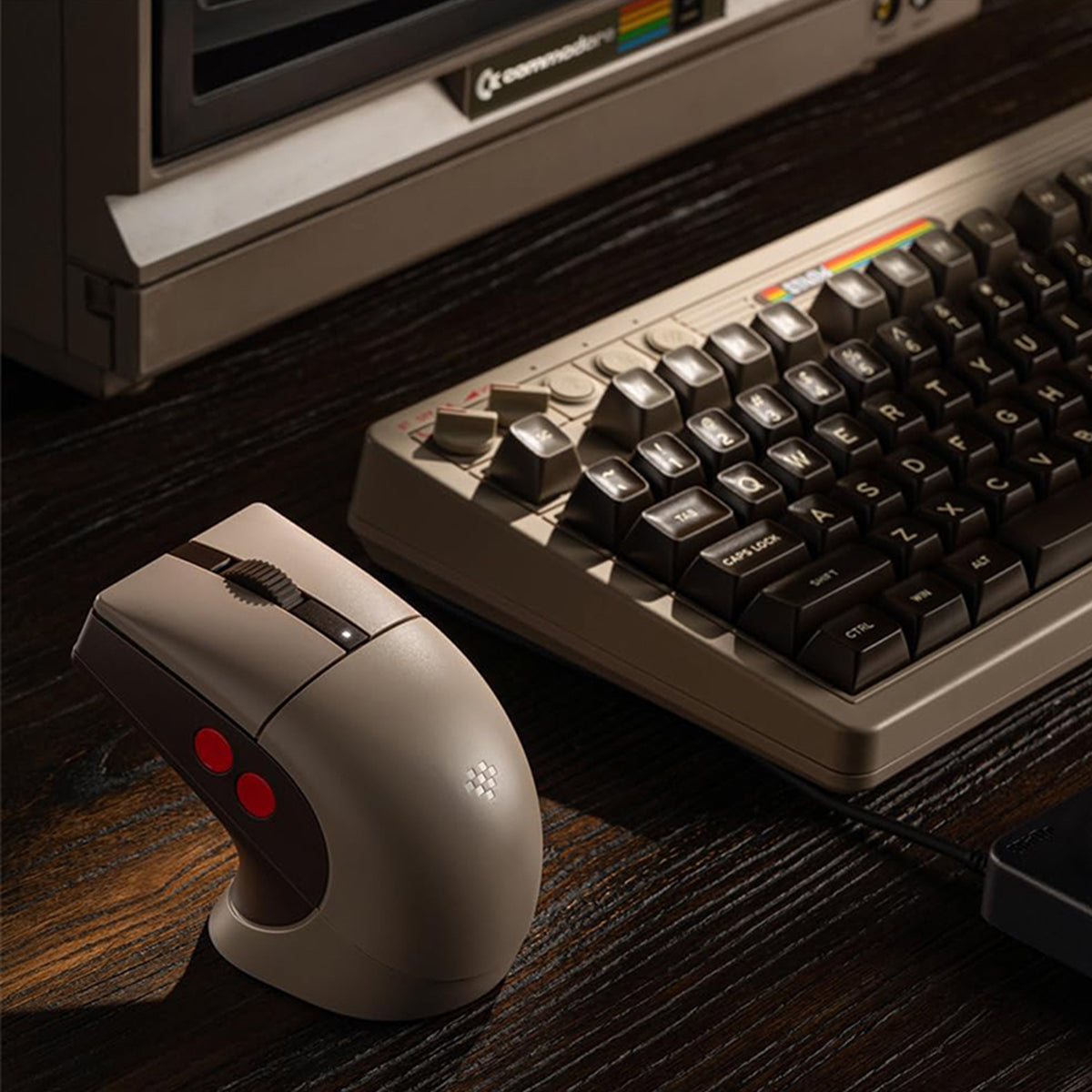 8Bitdo Retro R8 Tri-Mode Mouse with Charging Dock C64 Edition (85CB)