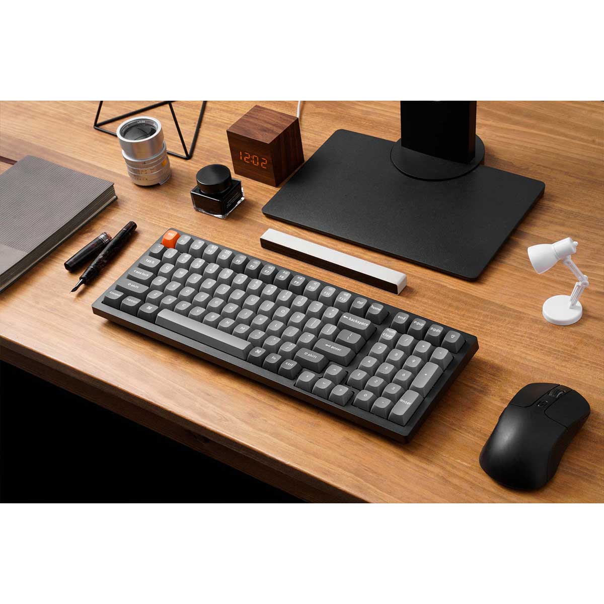 Keychron K4 Max QMK Fully Assembled White Backlight 96% Wireless Mechanical Keyboard - Black (Super Red Switch, Super Brown Switch) (K4M-A1, K4M-A3)