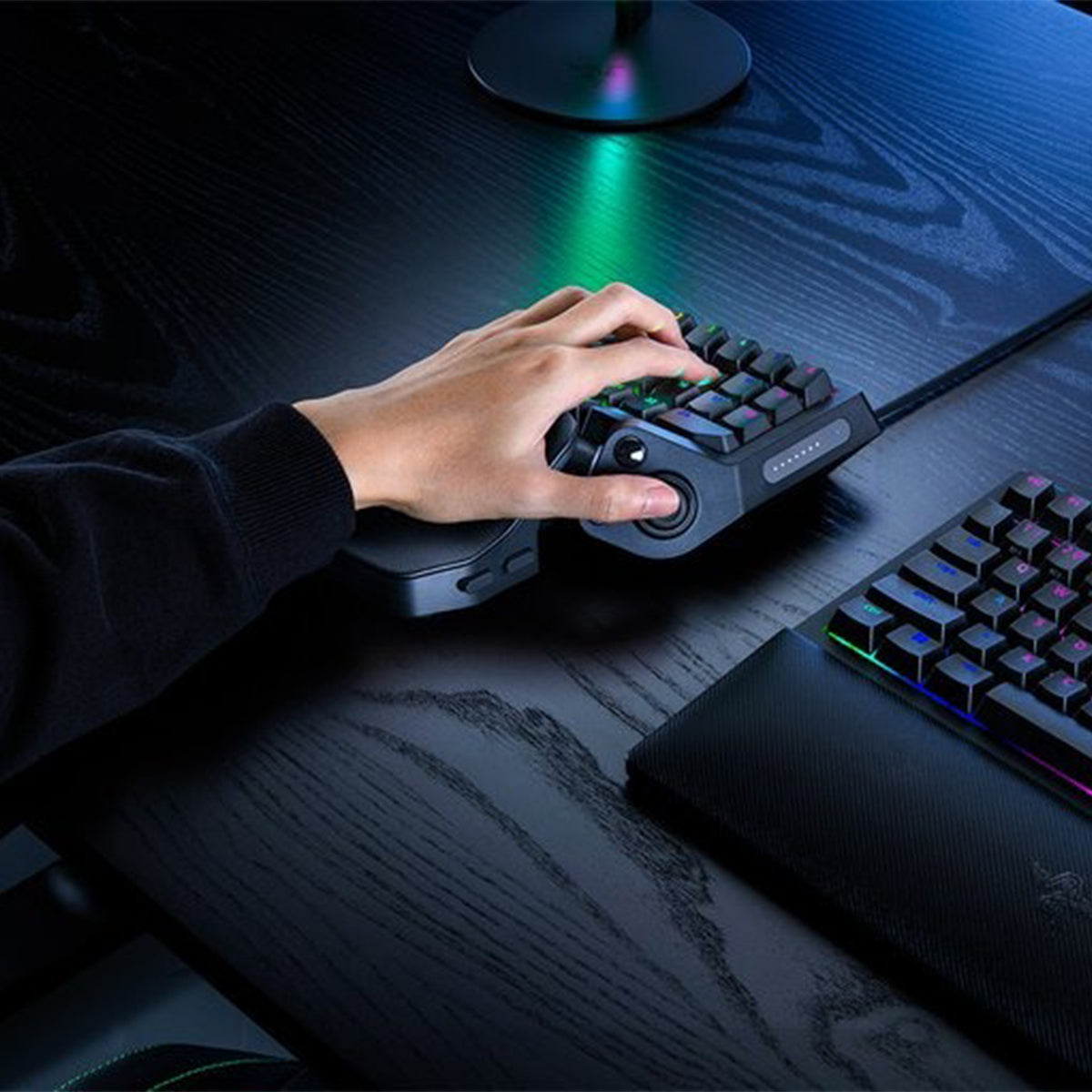 Razer Tartarus V2 Pro Analog Optical Gaming Keypad