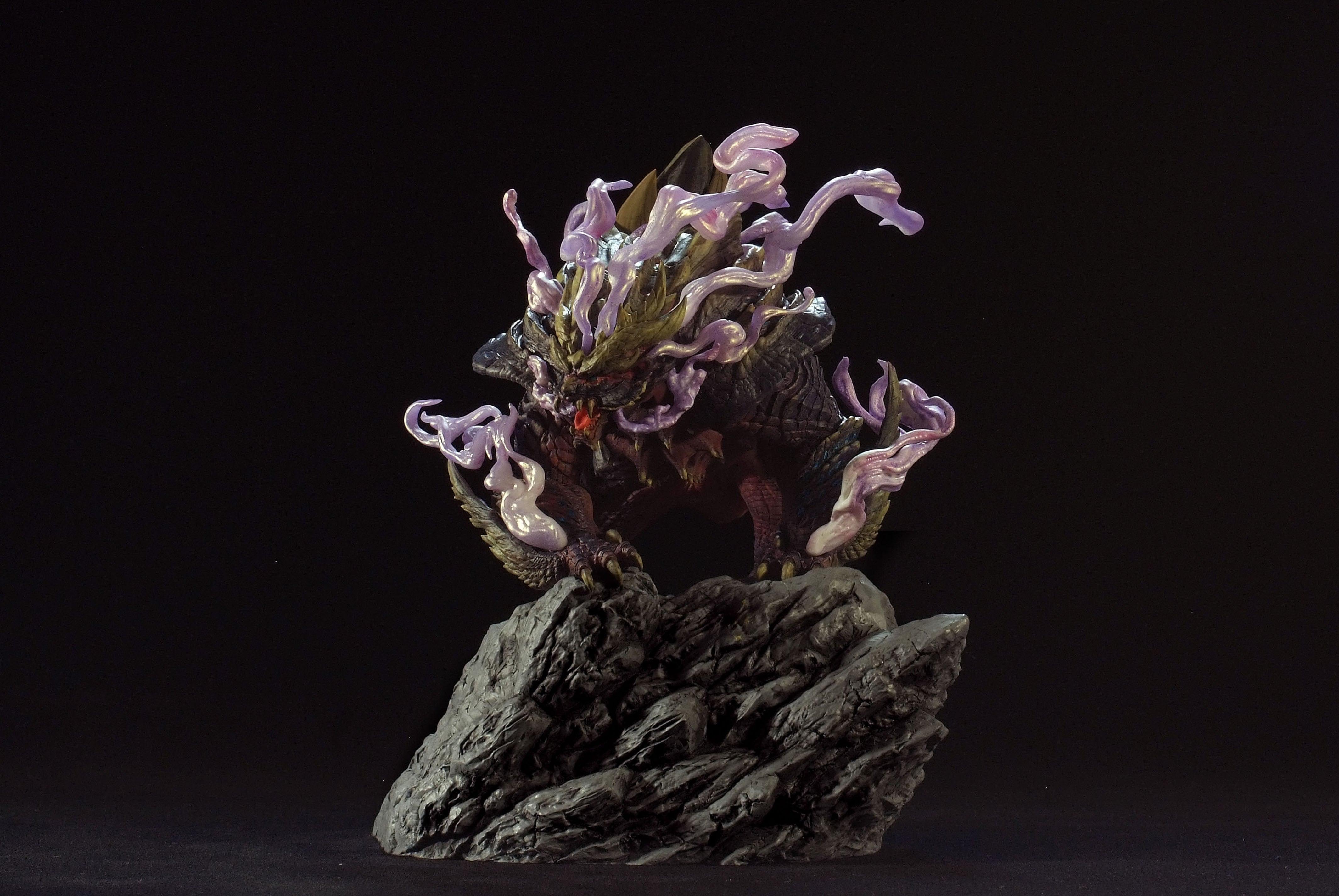 CAPCOM FIGURE BUILDER CREATORS MODEL MONSTER HUNTER RISE (MAGNAMALO) - DataBlitz