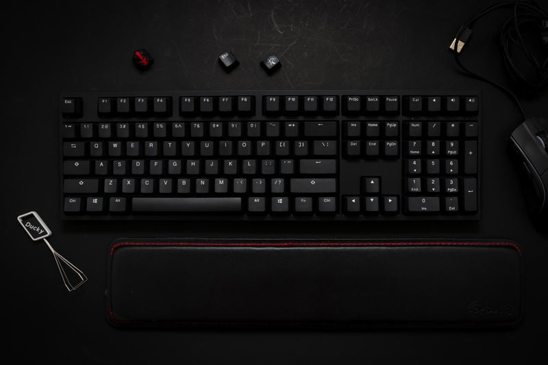 DUCKY ONE 2 PHANTOM BLACK PBT MECHANICAL KEYBOARD BLACK CASE (CHERRY BLUE SWITCH) (DKON1808-CUSPDAABW) - DataBlitz