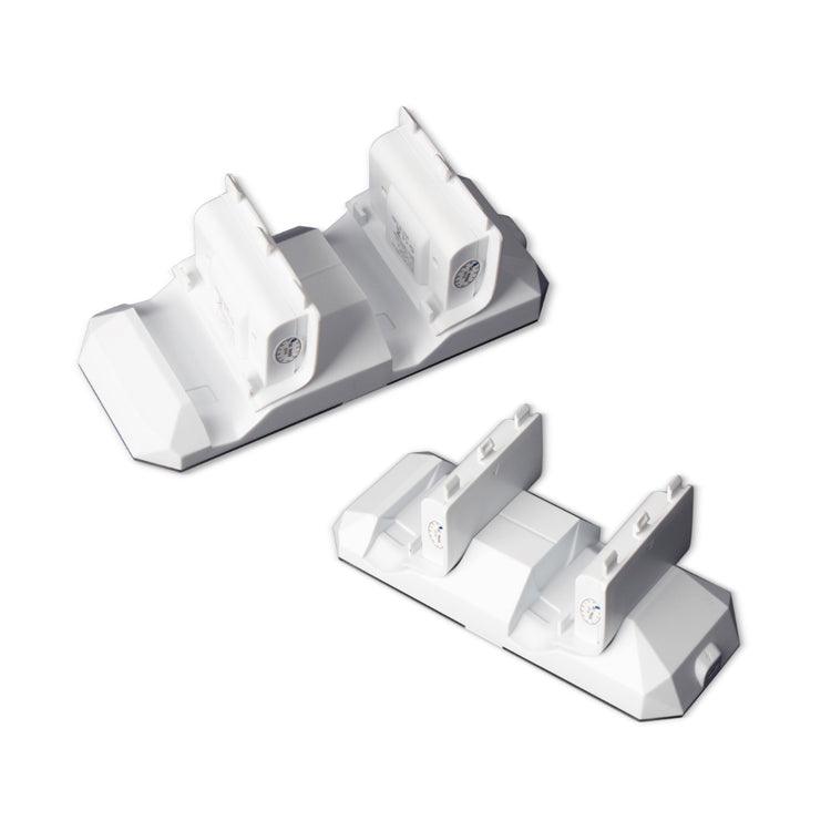 DOBE XBOXONE S DUAL CHARGING DOCK FOR XBOXONE WIRELESS CONTROLLER WHITE (DOBE) TYX-695S - DataBlitz