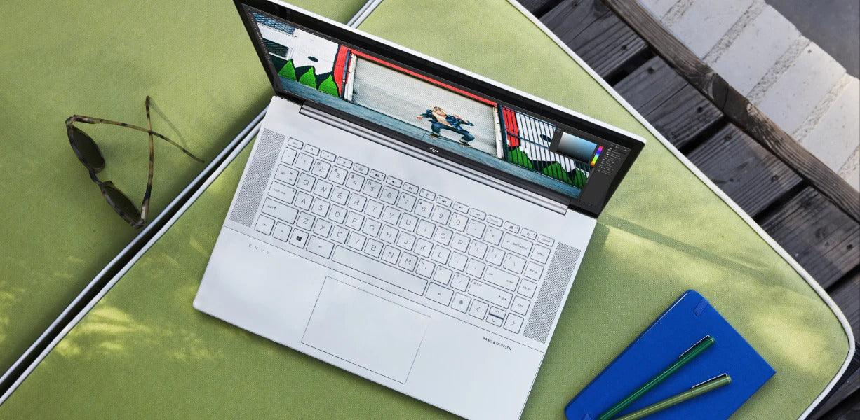 HP ENVY 15-EP1095TX LAPTOP (NATURAL SILVER) | 15.6” FHD | i5-11400H | 16GB DDR4 | 1TB SSD | RTX 3050 | WIN11 + MS OFFICE HOME & STUDENT HP PRELUDE 15.6-INCH TOPLOAD BAG - DataBlitz