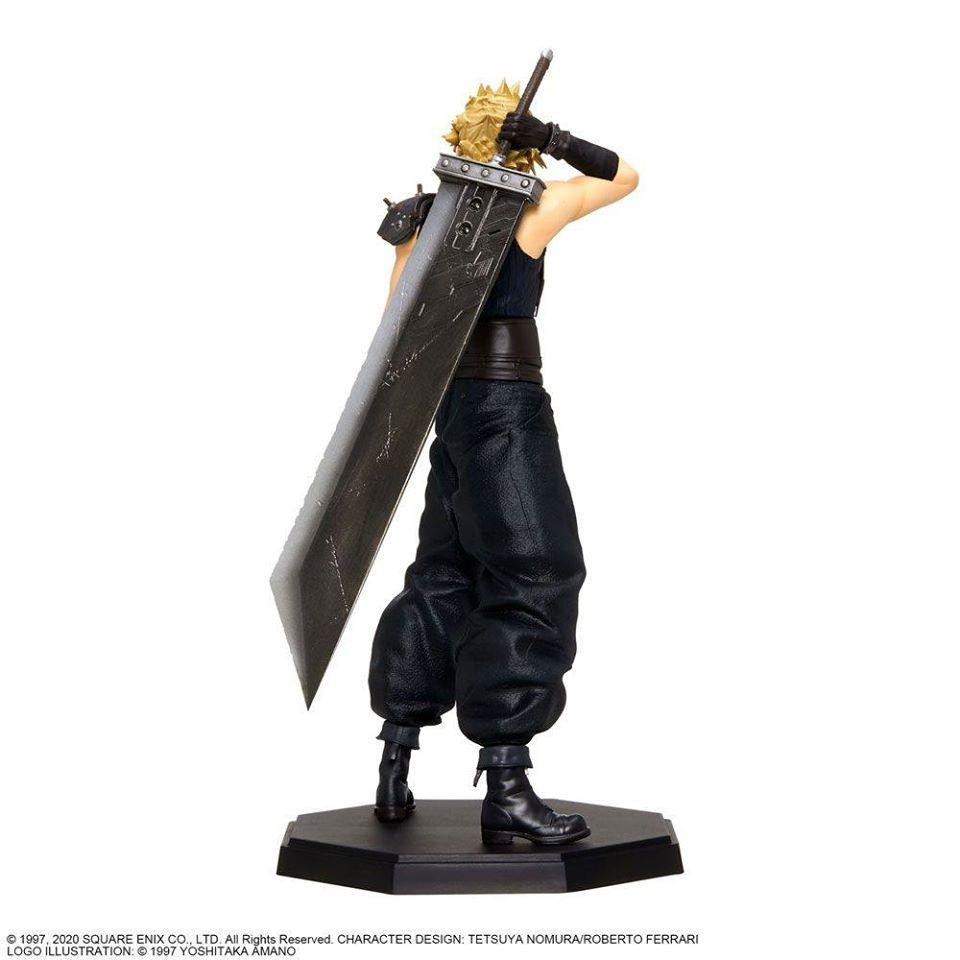 FINAL FANTASY VII REMAKE STATUETTE CLOUD STRIFE ACTION FIGURE - DataBlitz