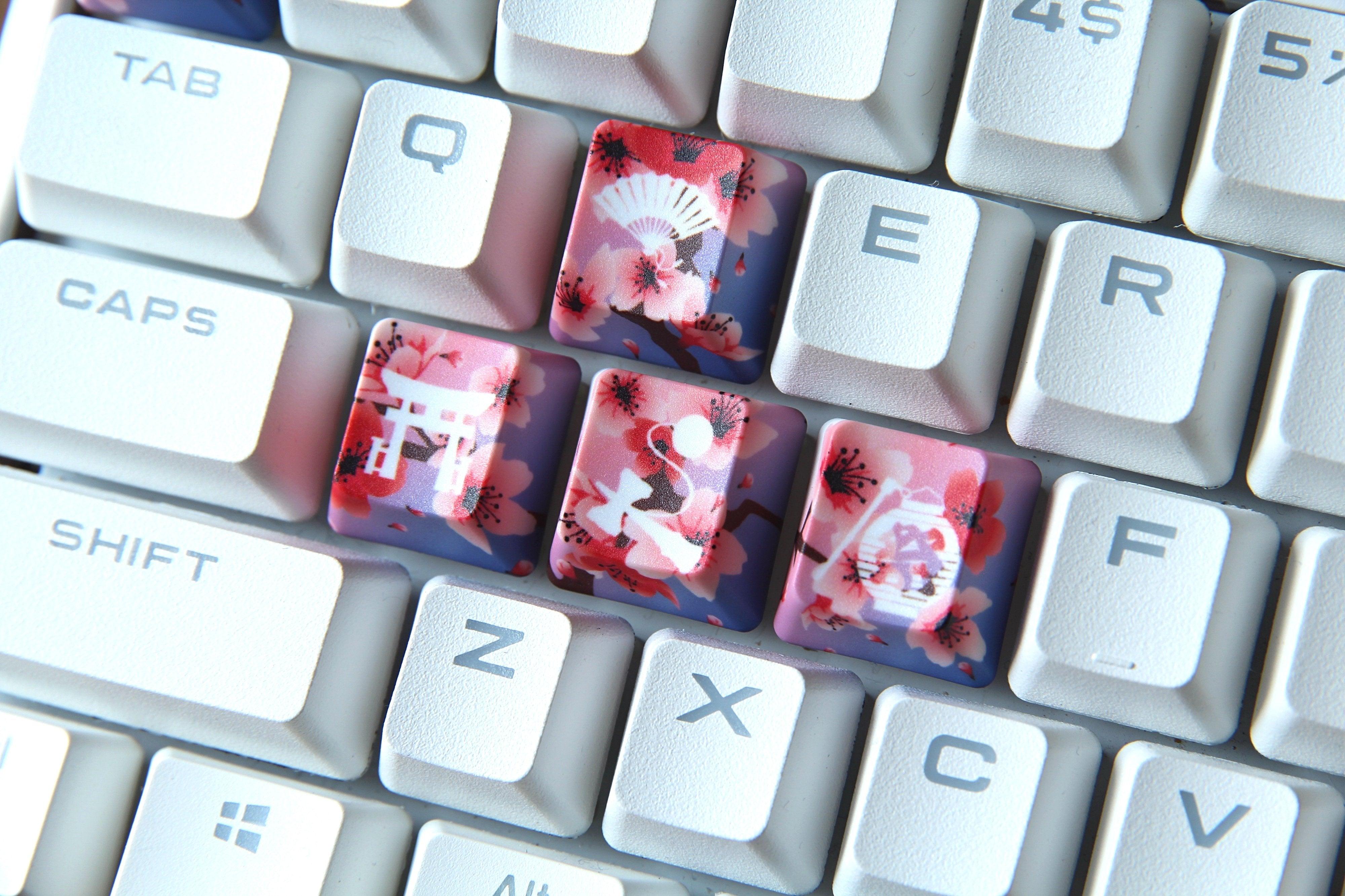 TRAITORS SAKURA SHIRO KEYCAP SET (TRDSU0247-1) - DataBlitz