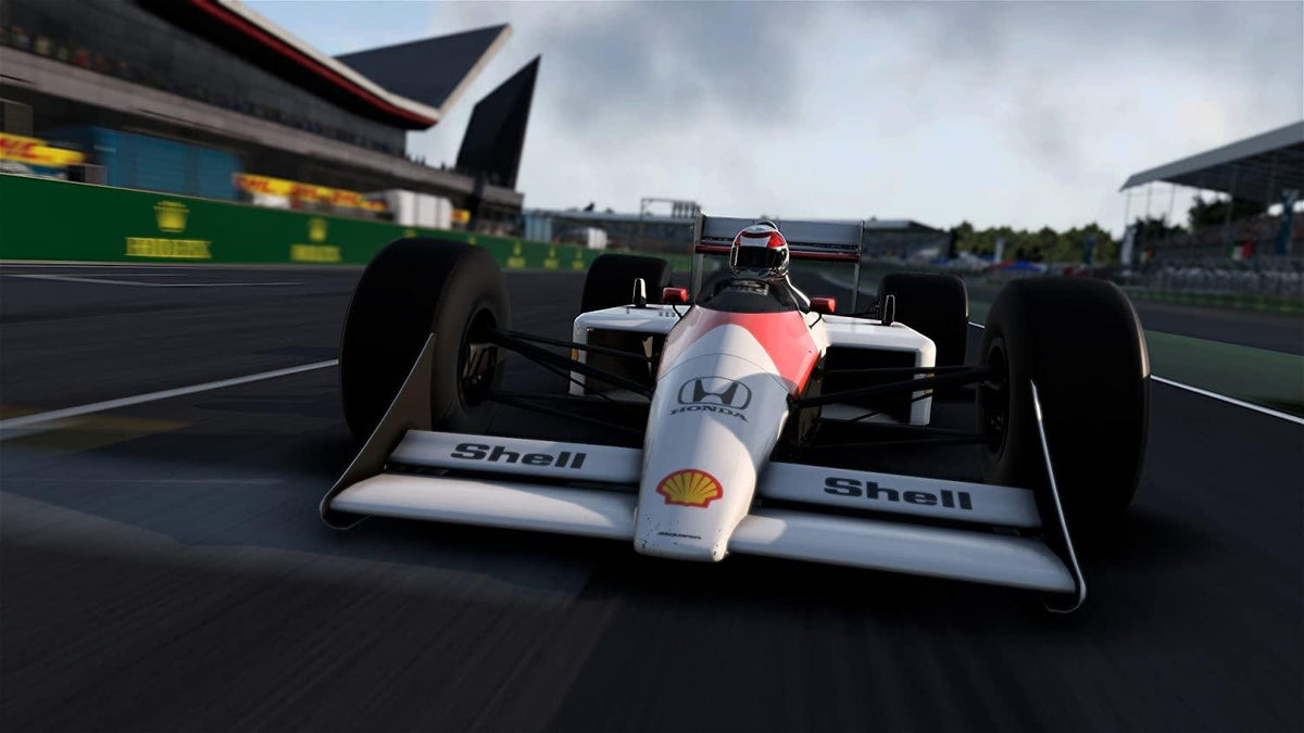 XBOX ONE F1 2017 (ASIAN) - DataBlitz