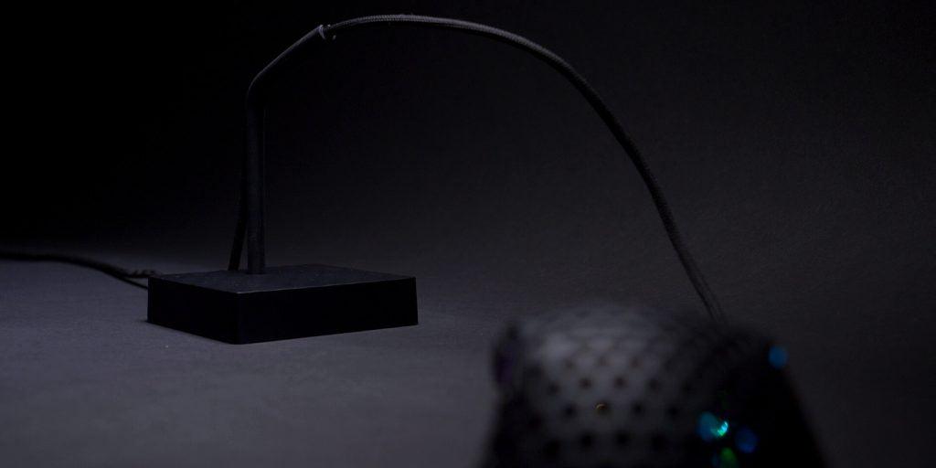 XTRFY B4 MOUSE BUNGEE FOR SMOOTHER GAMING (BLACK) - DataBlitz