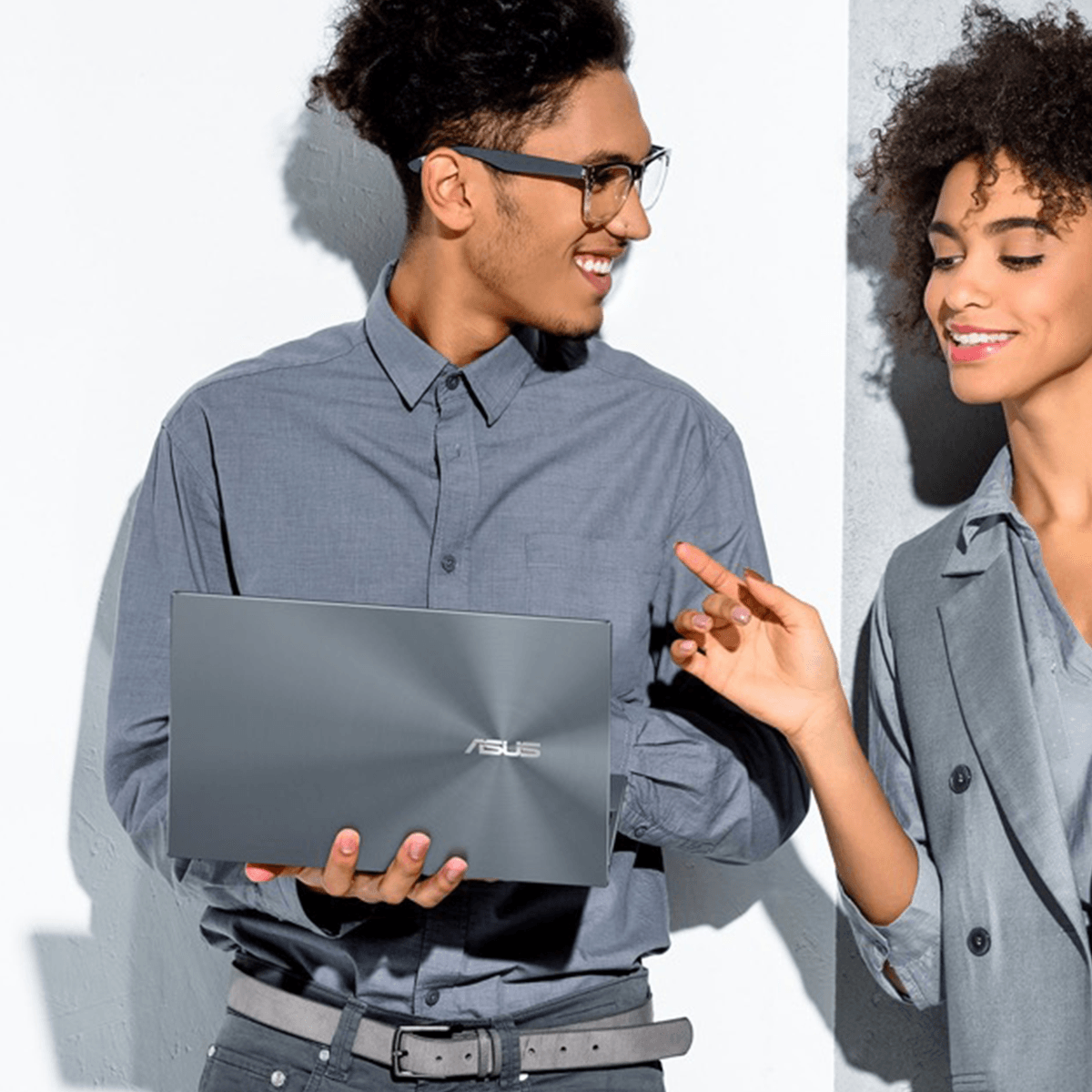 ASUS ZENBOOK 13 UX325EA-KG271TS LAPTOP (PINE GREY) | 13.3" FHD | i5-1135G7 | 16GB DDR4 | 512GB SSD | IRIS XE | WIN10 + ASUS SLEEVE + ETHERNET ADAPTER + AUDIO JACK ADAPTER - DataBlitz