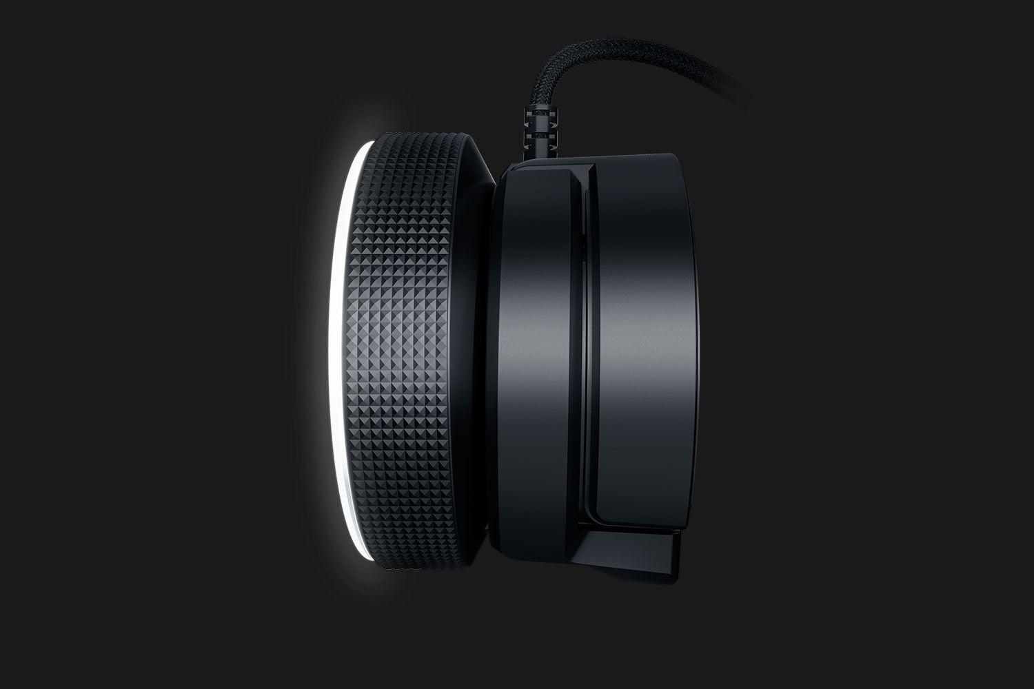 RAZER KIYO BROADCASTING CAMERA WITH ILLUMINATION - DataBlitz