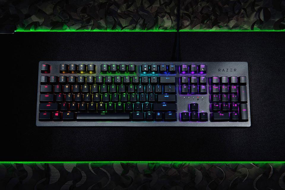 RAZER HUNTSMAN OPTO-MECHANICAL GAMING KEYBOARD (LIGHT & CLICKY) - DataBlitz