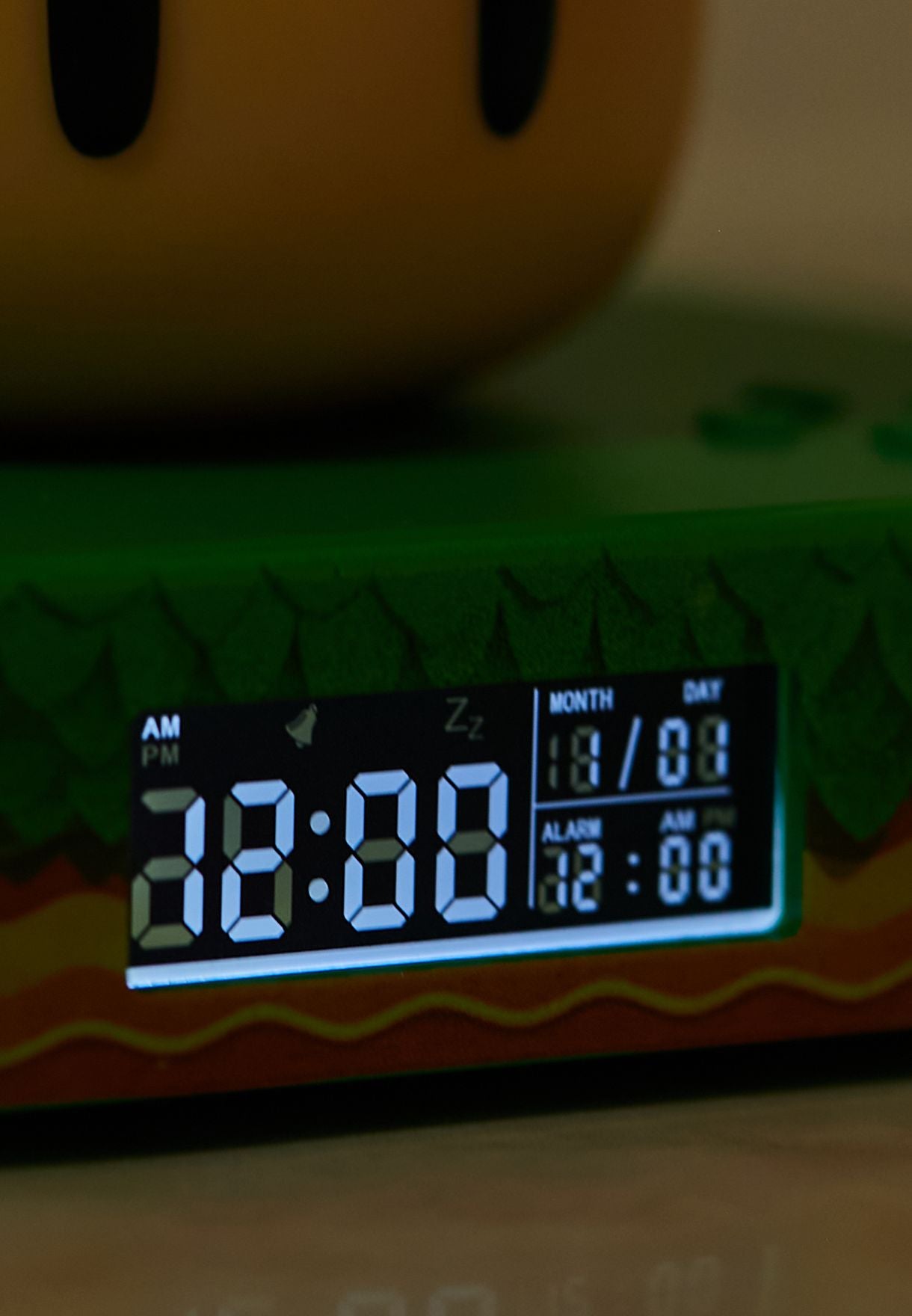 Paladone Super Mario Super Mushroom Digital Alarm Clock (PP10064NN)