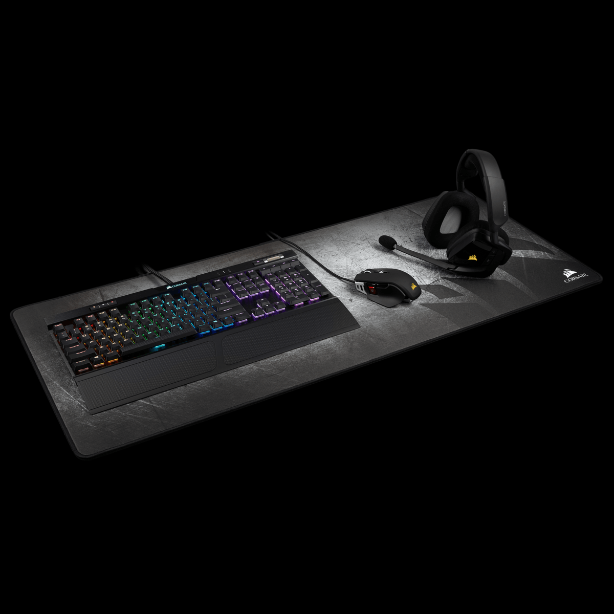 CORSAIR MM350 PREMIUM ANTI-FRAY MOUSE PAD EXTENDED (XL) - DataBlitz