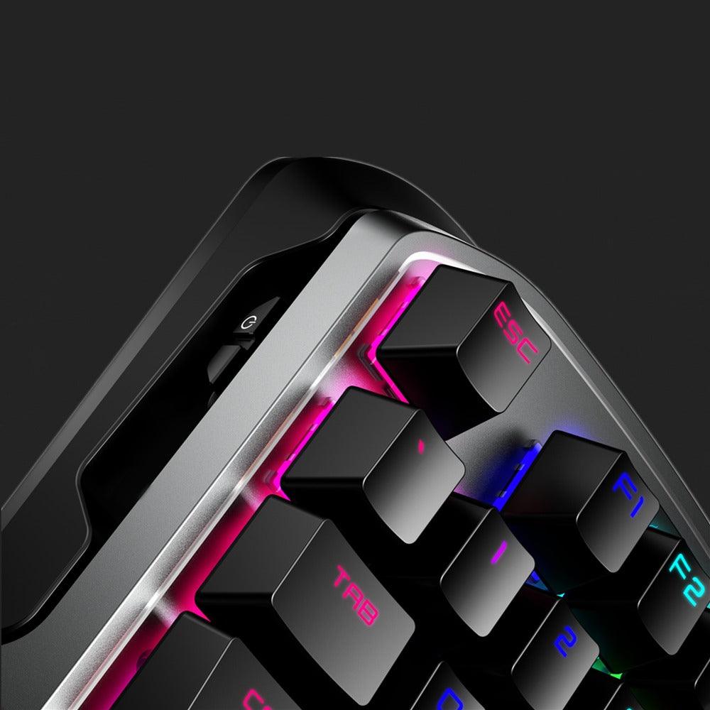 Gamesir VX2 Aimswitch RGB Gaming Keypad And Mouse Combo For Ps4/Xboxone/Switch/Pc - DataBlitz
