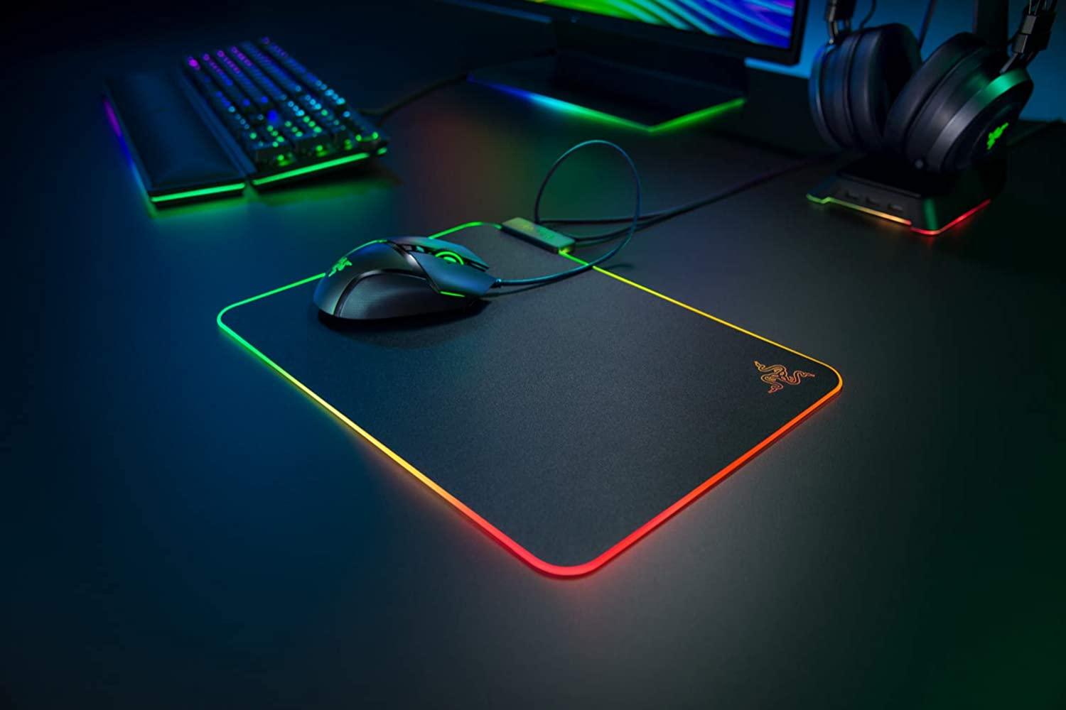RAZER FIREFLY V2 HARD SURFACE GAMING MOUSE MAT - DataBlitz
