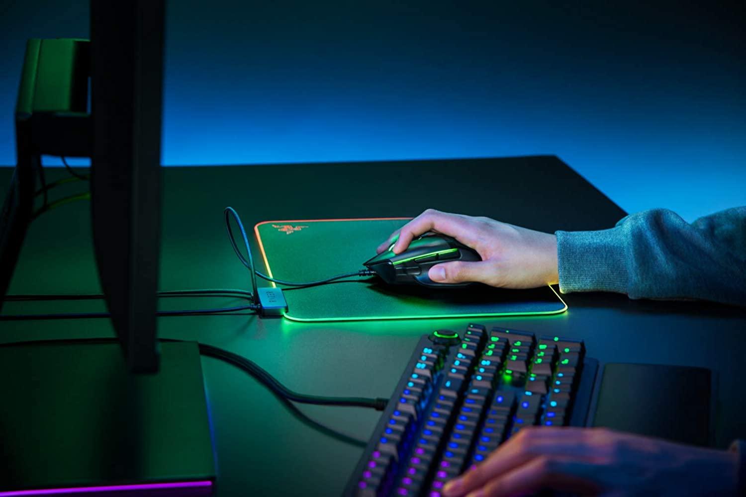 RAZER FIREFLY V2 HARD SURFACE GAMING MOUSE MAT - DataBlitz