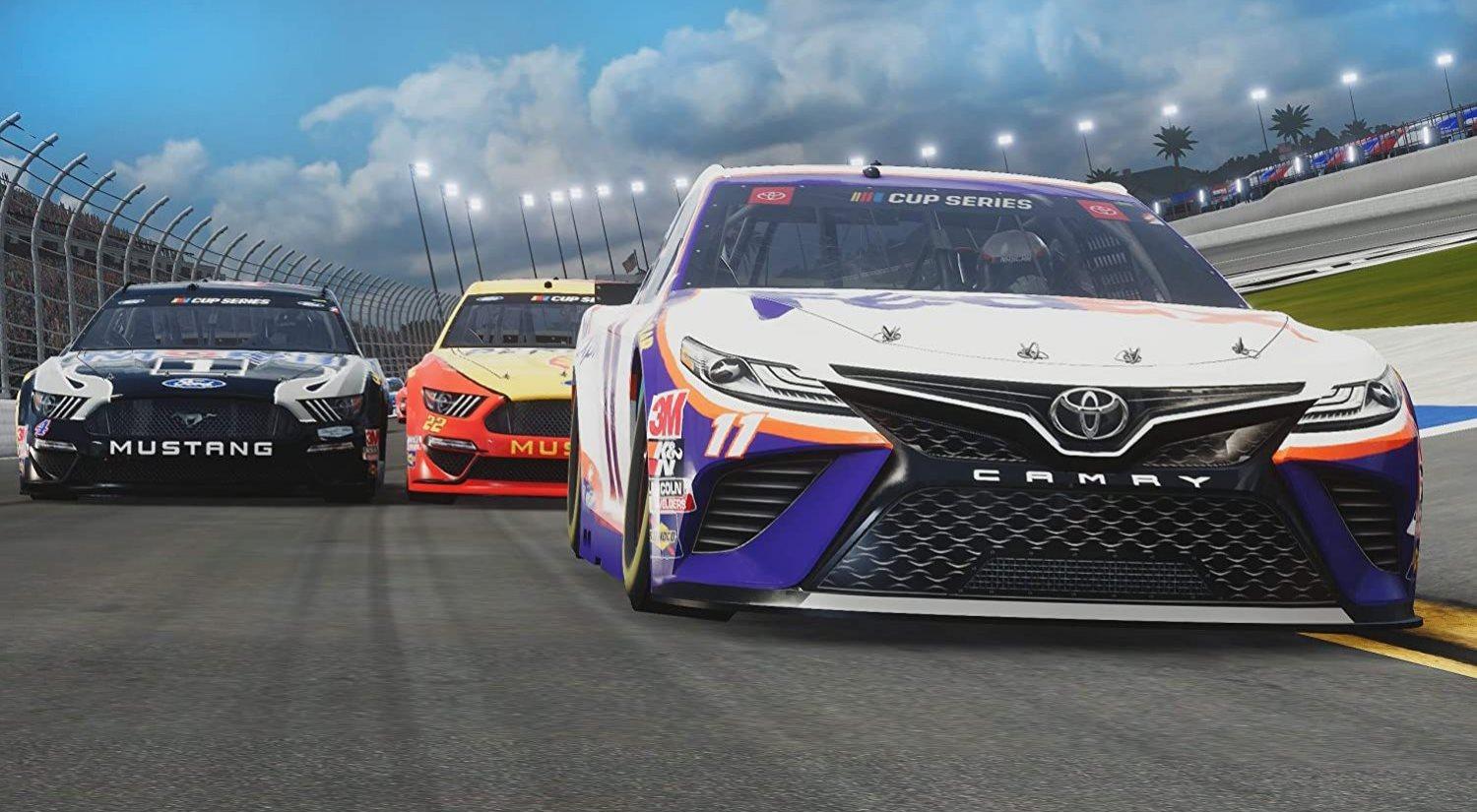 XBOX ONE NASCAR HEAT 5 (US) - DataBlitz