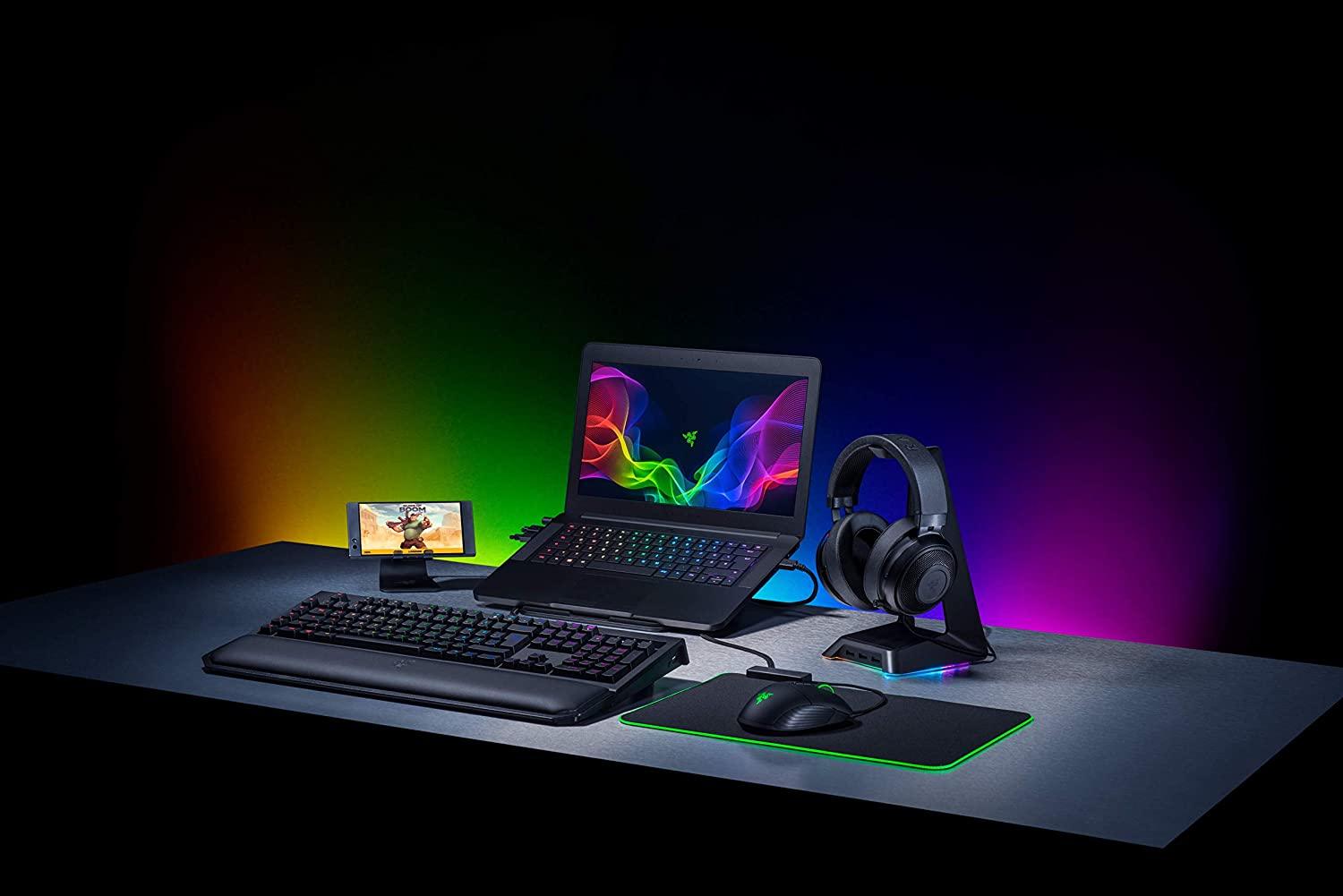 RAZER BASE STATION CHROMA - DataBlitz
