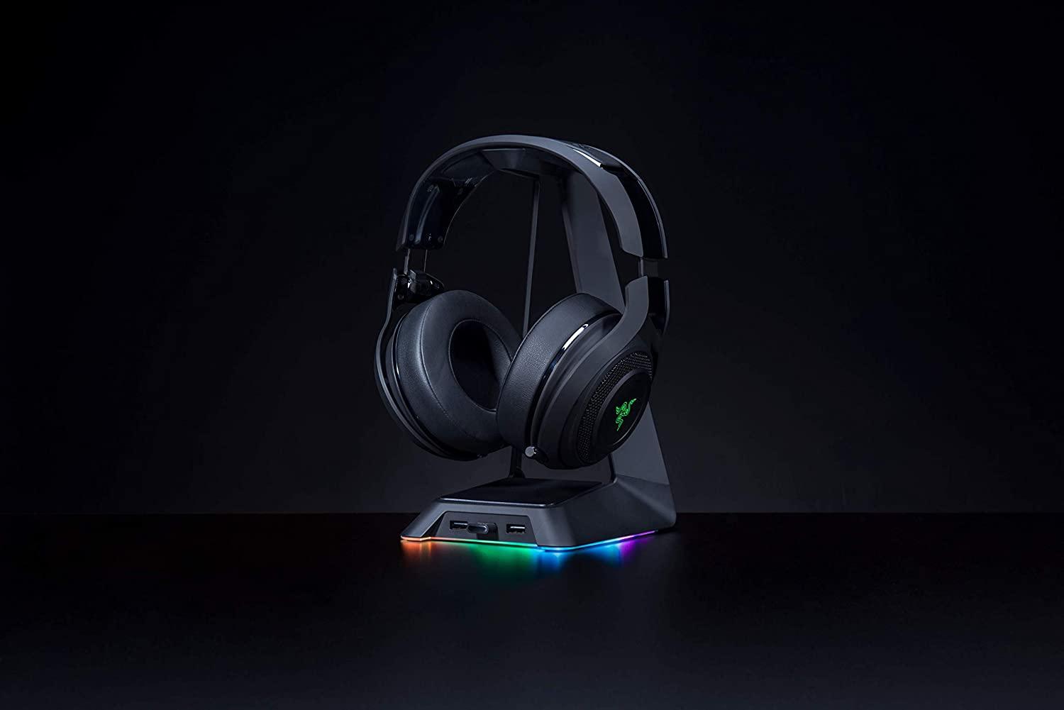 RAZER BASE STATION CHROMA - DataBlitz