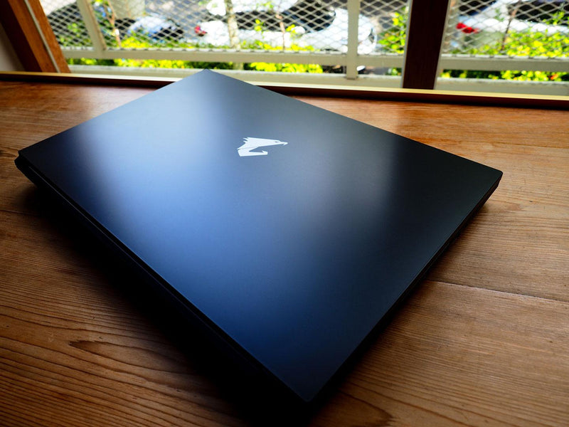 GIGABYTE AORUS 5 MB 5PH1001SH 15.6" GAMING LAPTOP + PROMATE BACKPACK - DataBlitz