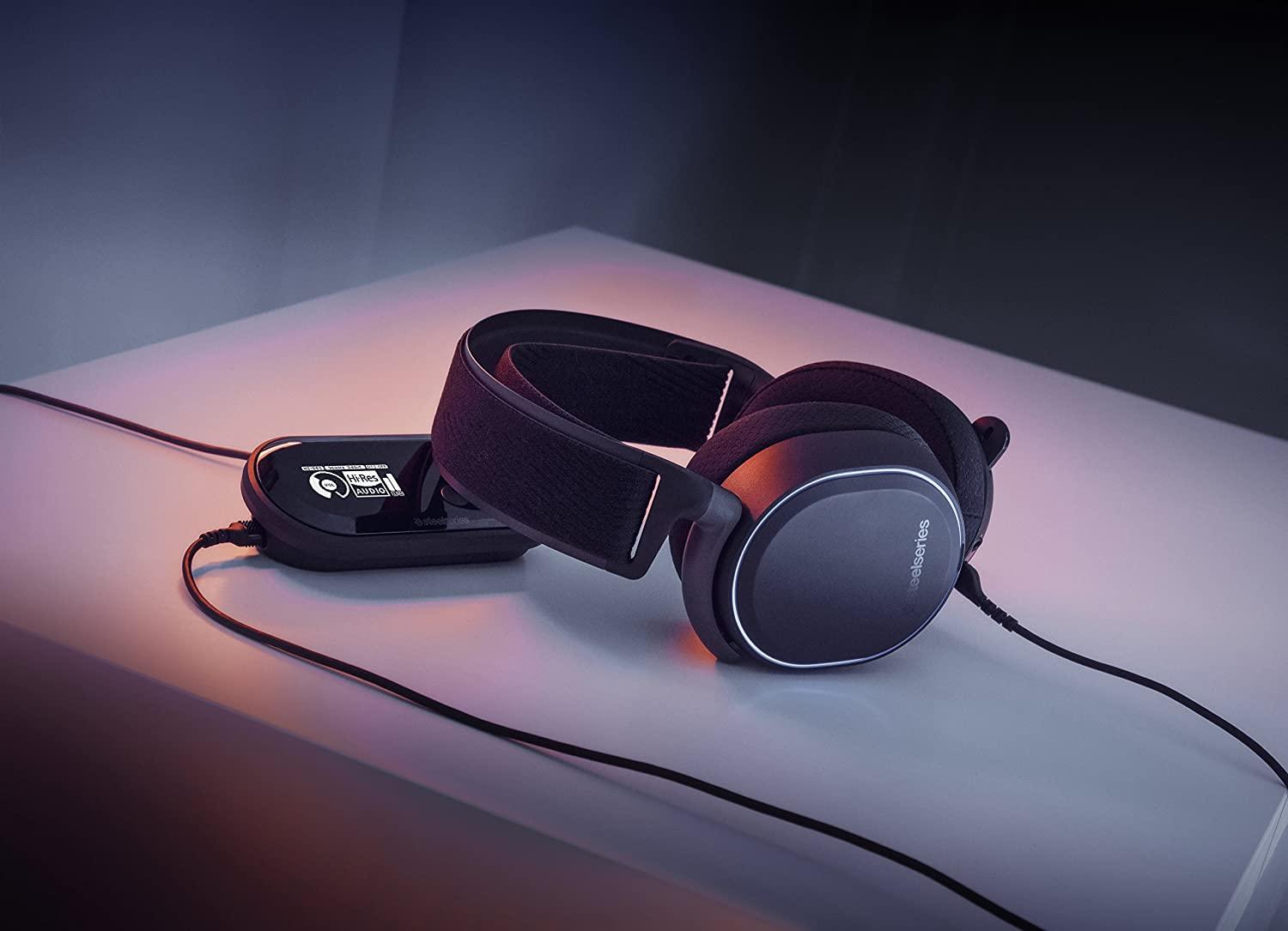 STEELSERIES ARCTIS PRO + GAMEDAC GAMING HEADSET FOR PS4/PC (PN61453) - DataBlitz