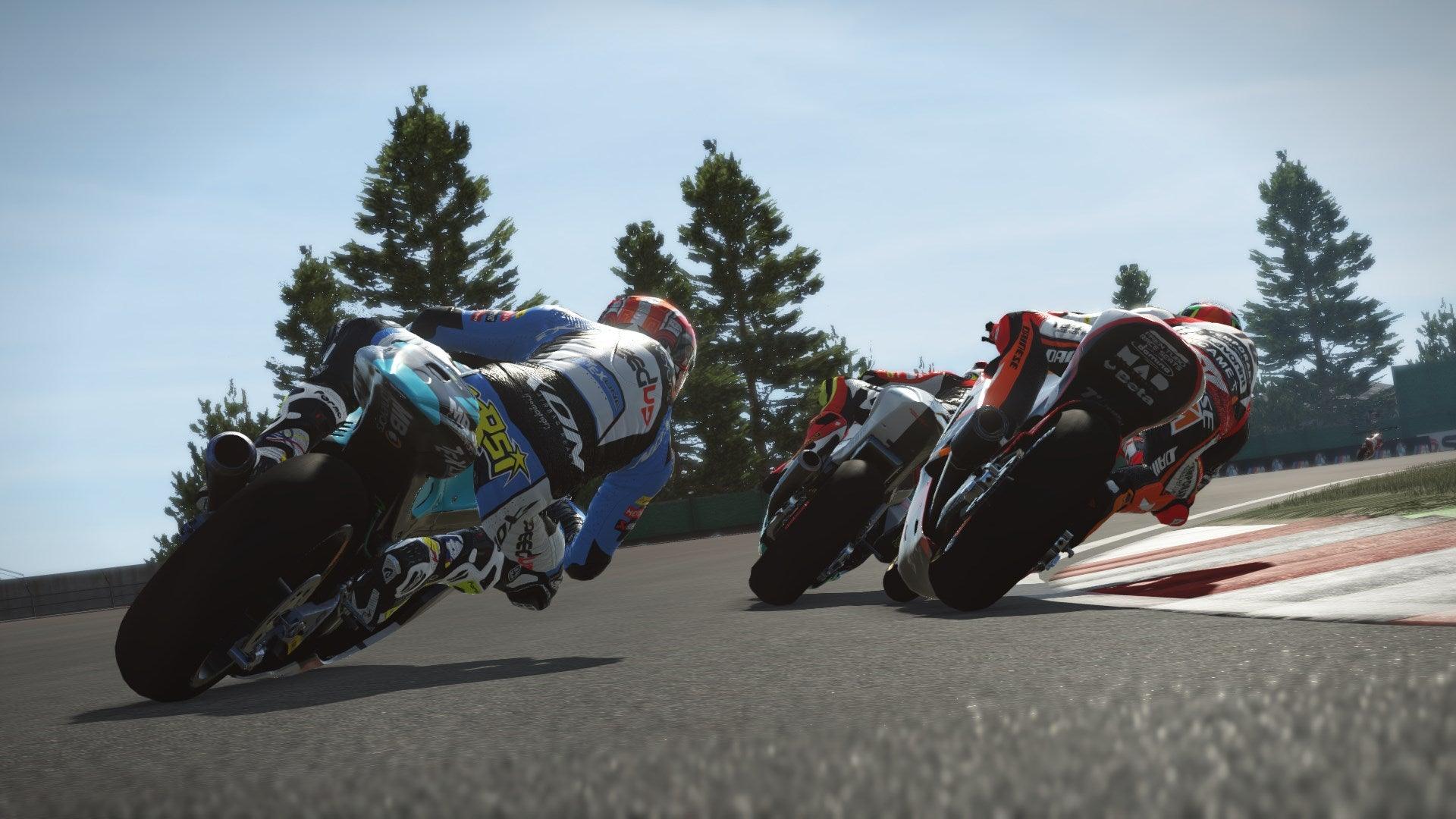 XBOX ONE Moto GP 17 (EU) - DataBlitz