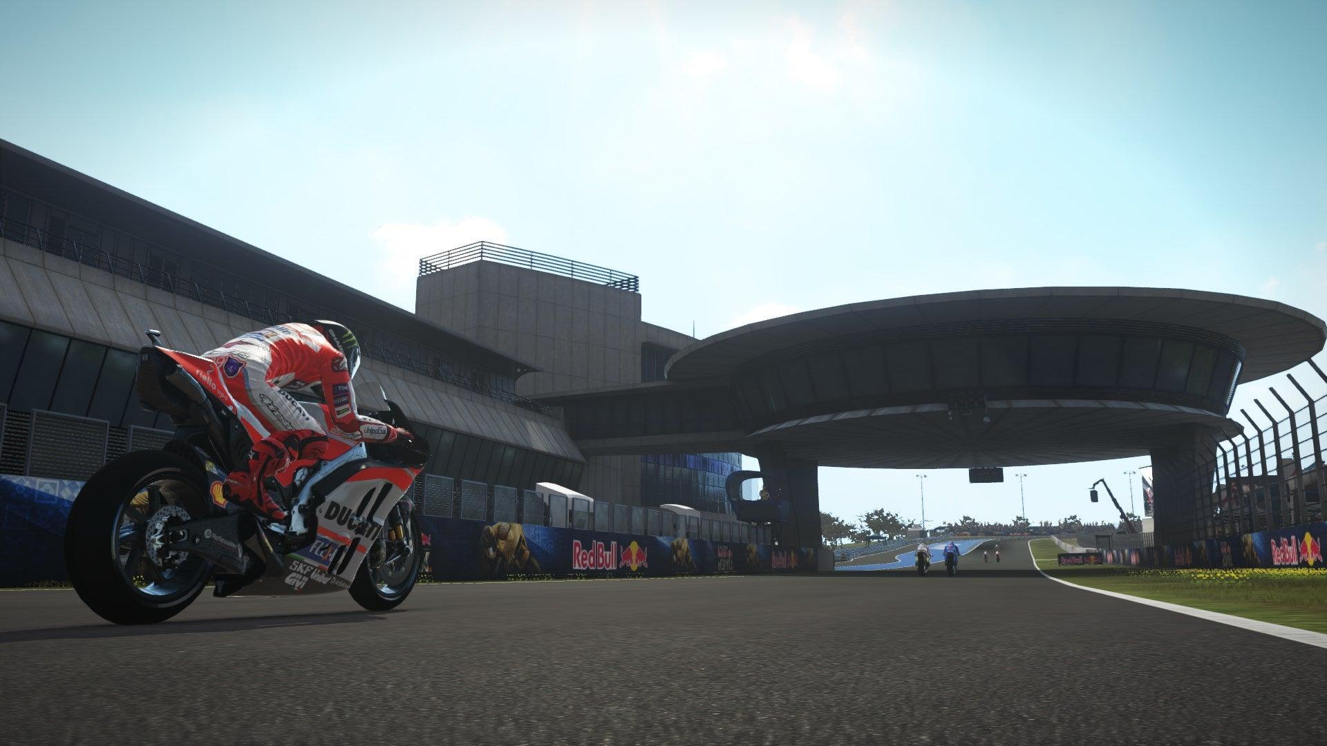 XBOX ONE Moto GP 17 (EU) - DataBlitz